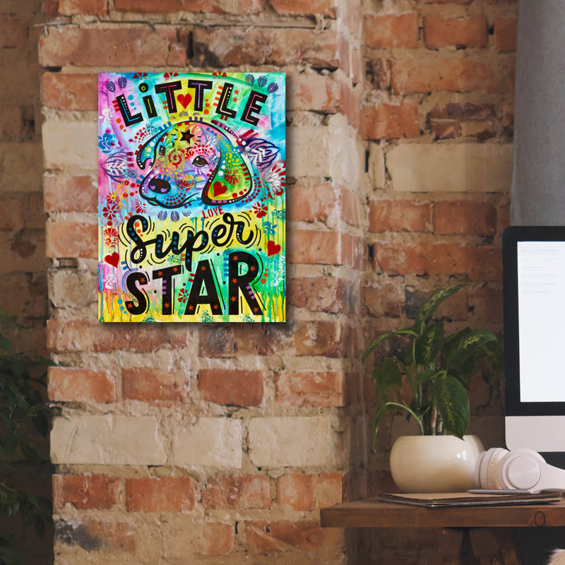 «Little Super Star» par Dean Russo, art mural sur toile, H 16 po x l 12 po x P 0,75 po