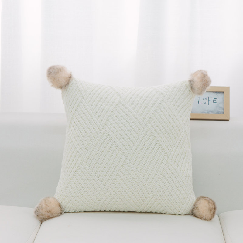 PONG PONGS PILLOW Pom-poms Throw Pillow, Polyester/Polyfill, Ivory