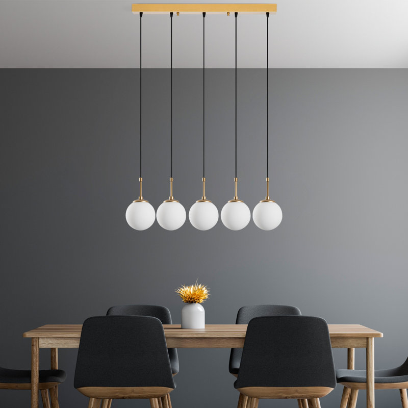 Élégant lustre doré à hauteur réglable, structure en métal, 31,5 po x 5,9 po x 45,3 po | Diamètre du capuchon: 5,9 pouces | Plaque de base: 30,7 po x 2,4 po x 1,6 po | 5 x douilles E14 (40 W maximum) | Parfait pour le salon et la salle à manger, design élégant et fonctionnel