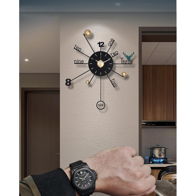 Horloges murales noires, dorées et vertes, Grand
