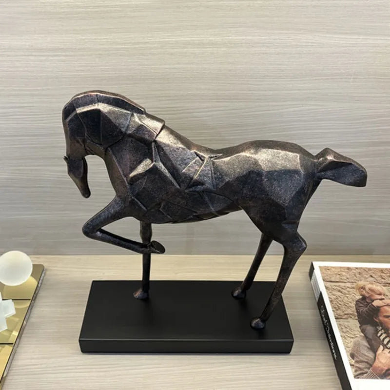 War Horse Shrink Model Sculpture Office Desktop Art Creative Figures Bedroom Resin Animals Luxury Accessories, Gray