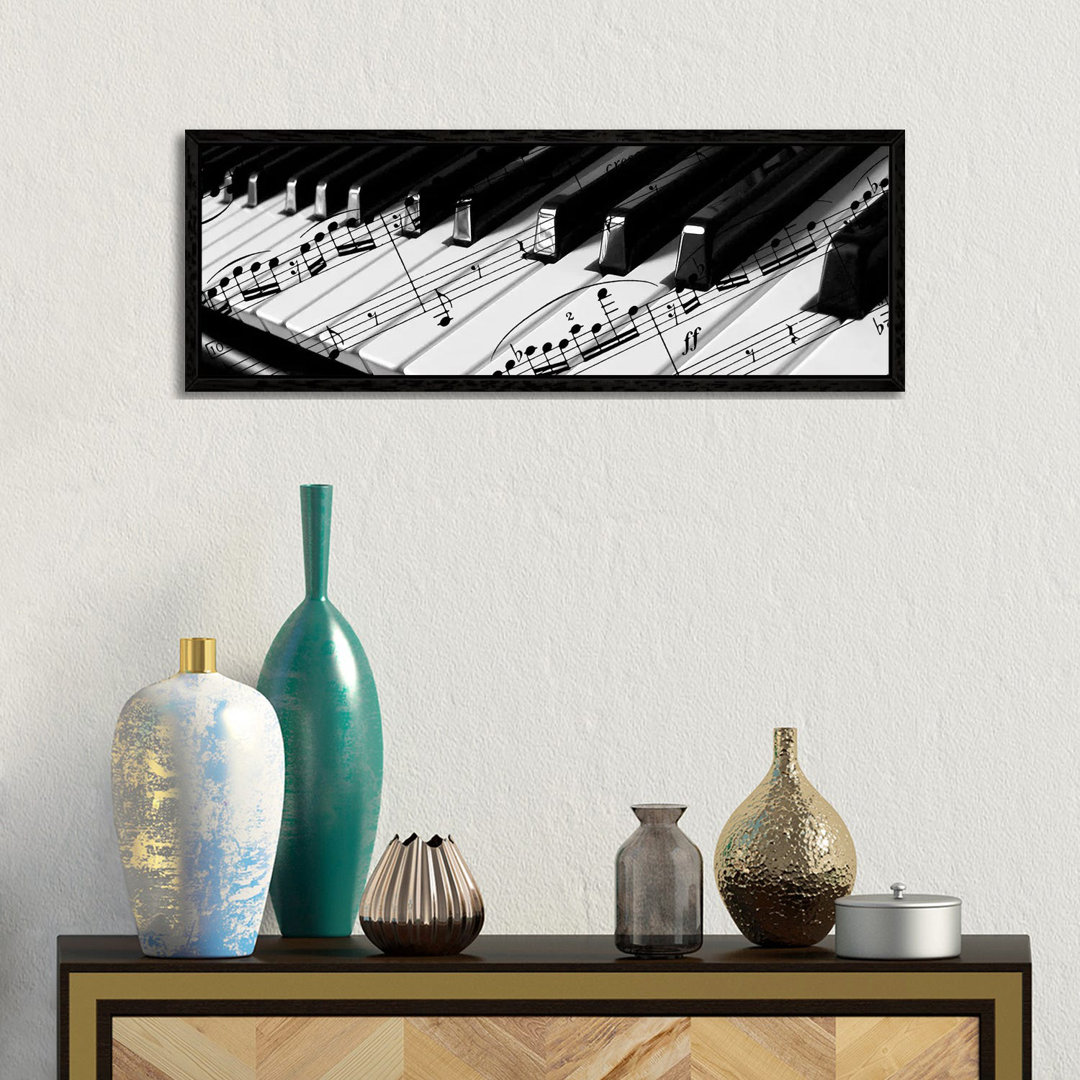 Klavier von Unbekannter Künstler - Panoramaleinwand auf Leinwand Giclée auf Leinwand