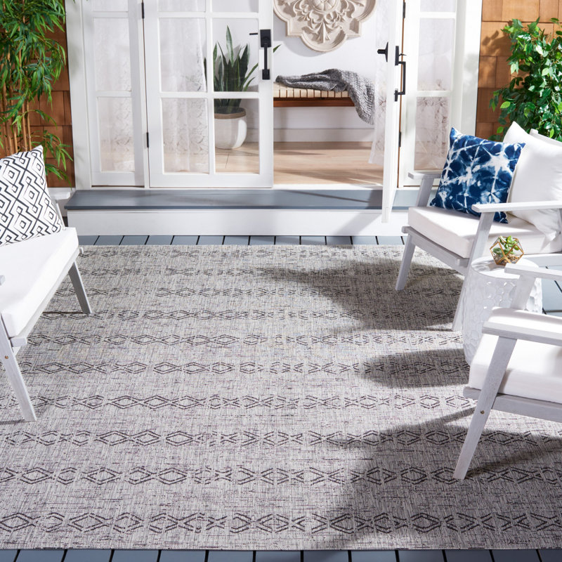 Hend Performance Indoor/Outdoor Area Rug