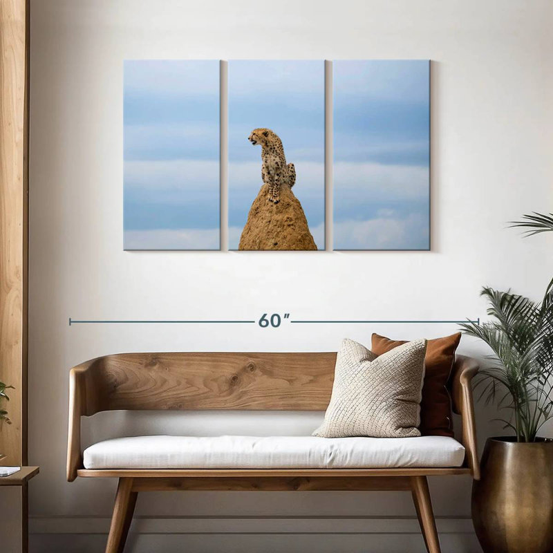 Scouting Wild Cat, 28" H x 45" W
