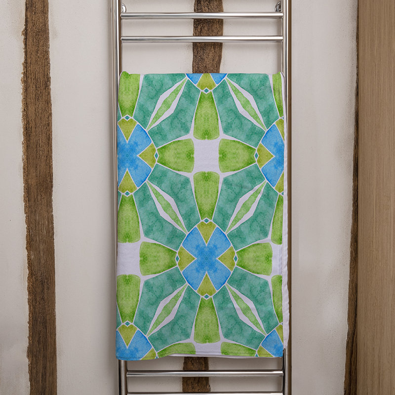 Carnesville Midweight Bath Towel