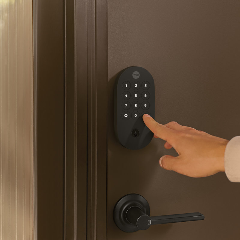 Yale Keyed Smart Lock with Matter, Matte Black