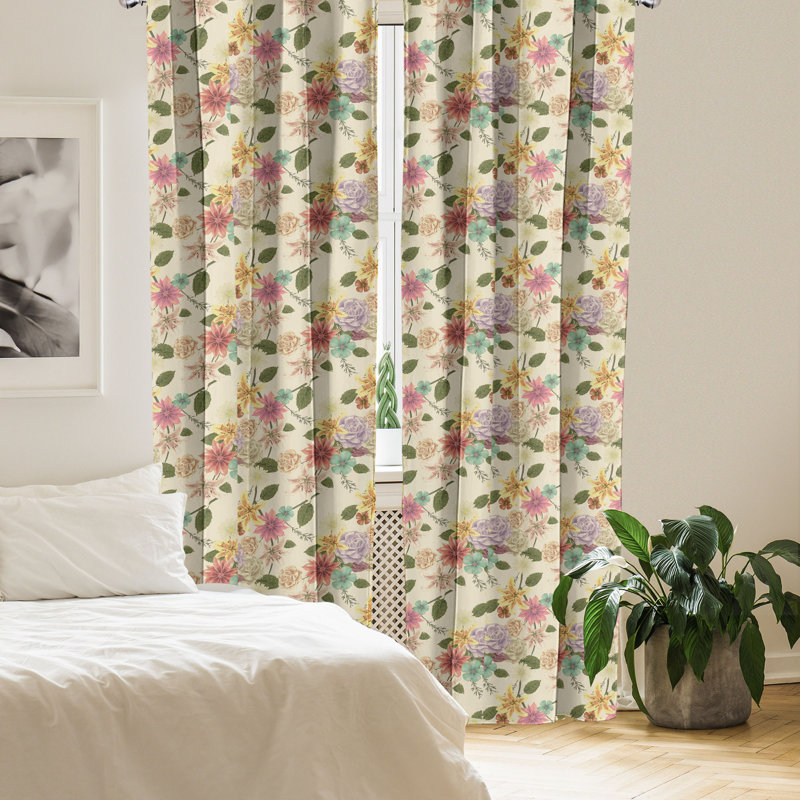 Multicolore East Urban Home, L 56 po x L 95 po