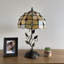 Lampe de table Meryem Tiffany avec haricots de cristal en verre teinté doré et ampoule DEL H 22 po x l 12 po x P 12 po