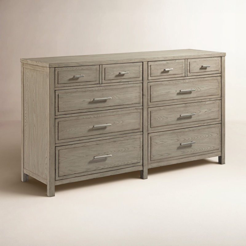 Tatyana 8 Drawer 67.3" W Dresser