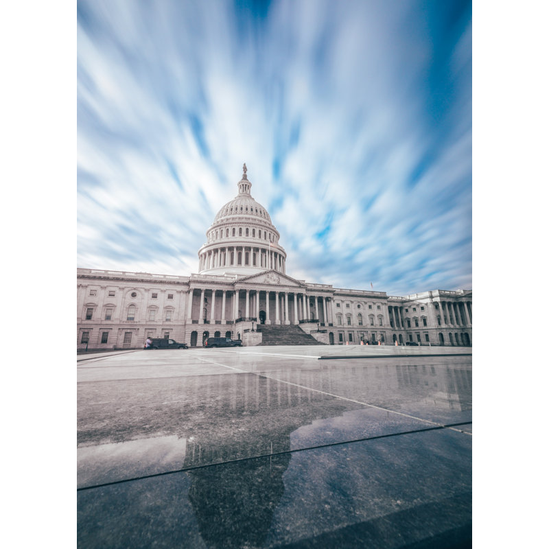 Capitole des États-Unis, arrière, réflexion, ciel en mouvement, bleu, granit, H 26 po x l 50 po x P 1,5 po