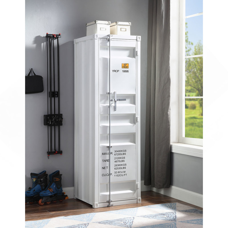 Garde-robe à finition blanche