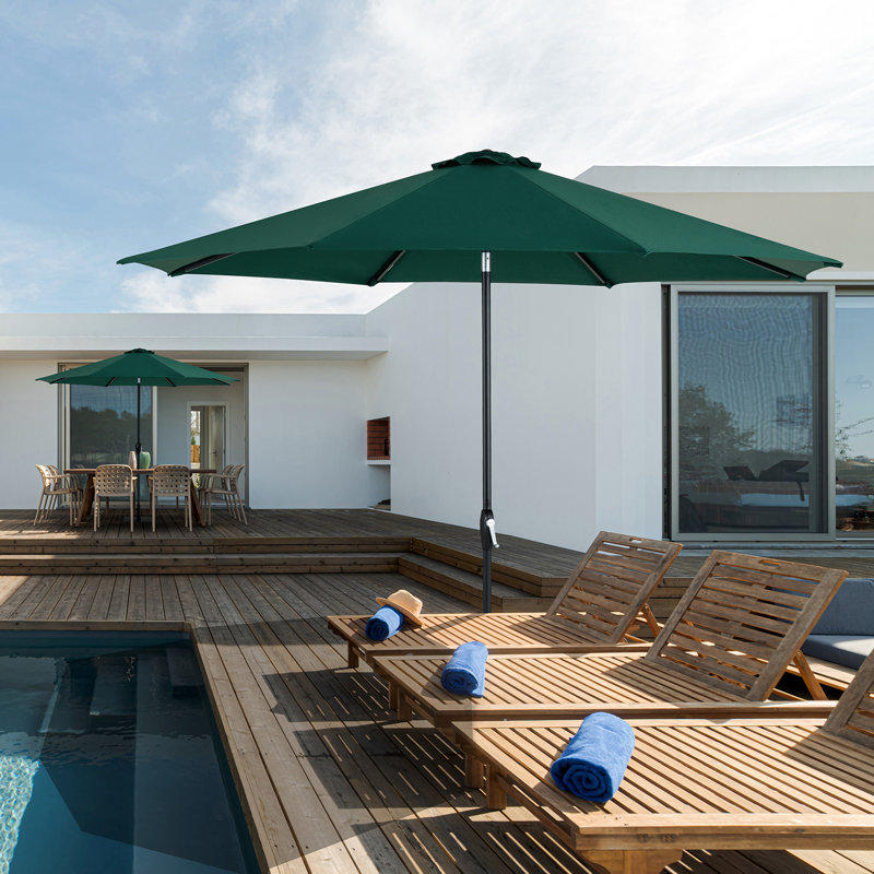 Parasol de terrasse avec frange de 10 pi Idaly avec poteau en aluminium couleur bois Idaly, Vert forêt