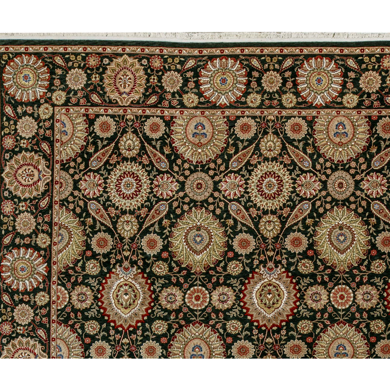 Manchuria Wool Oriental Area Rug in Beige/Black