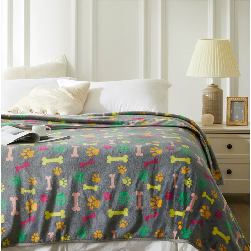Couverture en molleton de polyester extra doux, 80 po x 64 po, Os coloré