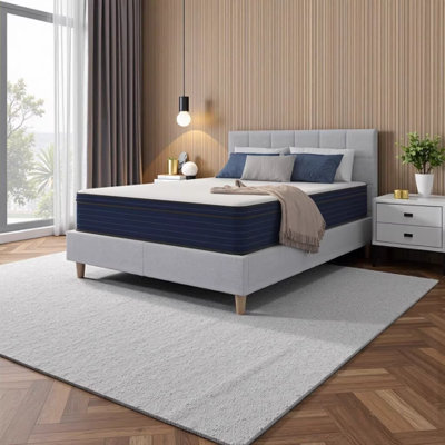 Matelas à ressorts ensachés et matelas en mousse viscoélastique hybride Euro 12