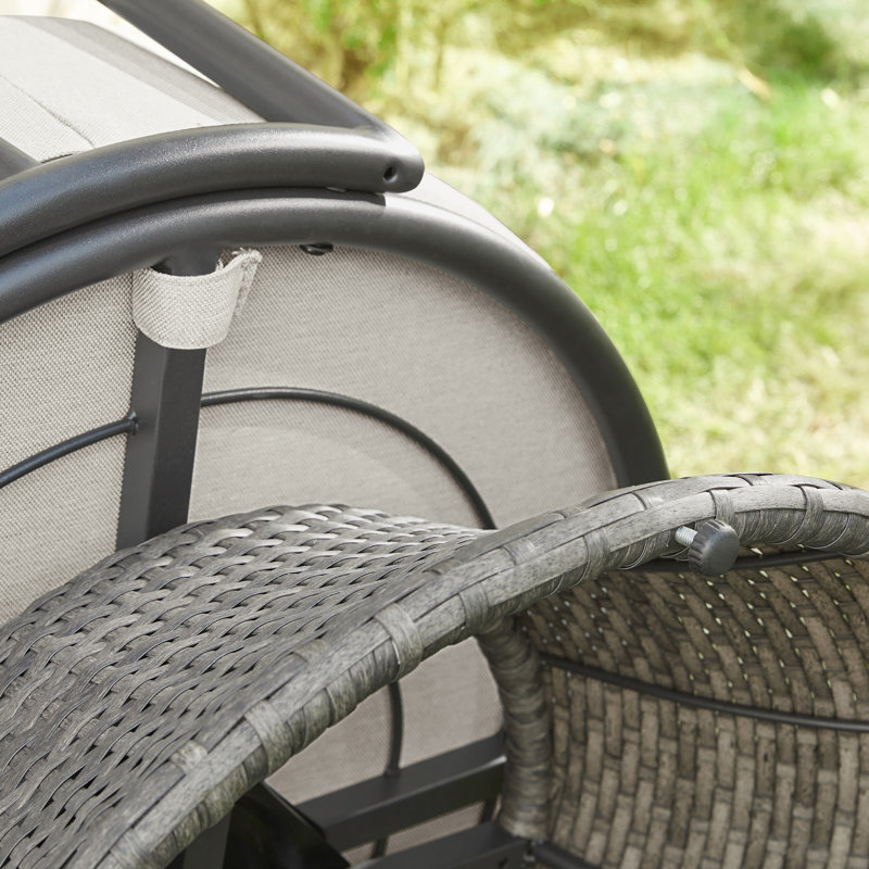 Fauteuil club pivotant pour l'extérieur