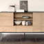 Buffet en bois de style nordique simple et moderne.