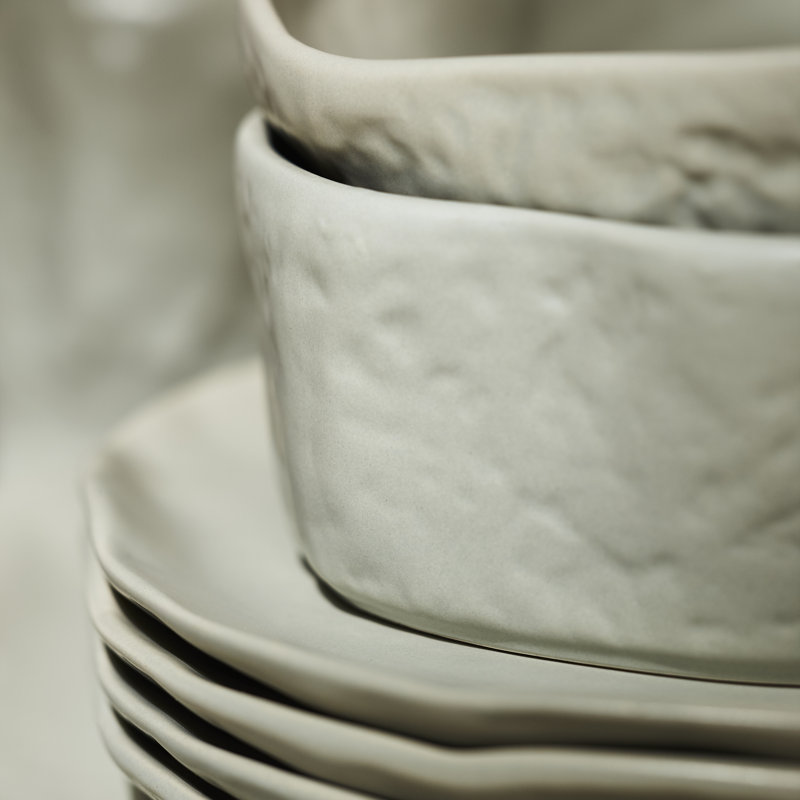 Sage-Grey Ceramic 16-Piece Dinnerware Set, Service for 4