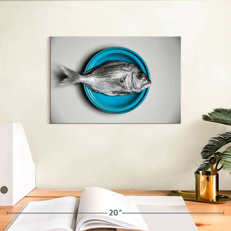 Assiette de poisson Yarlin, H 8 po x l 12 po