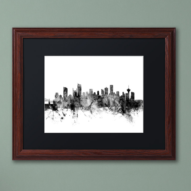 «Vancouver Canada Skyline B&W», impression encadrée, H 11 po x l 14 po x P 0,5 po, Noir, Toile avec cadre brun