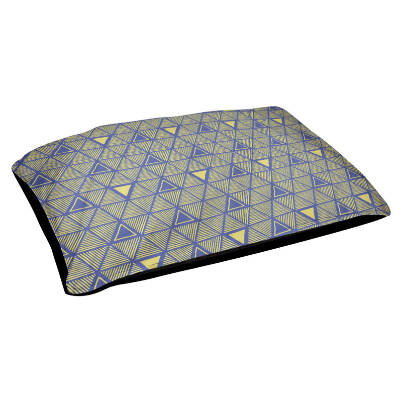 Coussin d’extérieur pour chien à main triangles Chen, Moyen (l 40 po x P 6,5 po x H 30 po), Bleu / Jaune