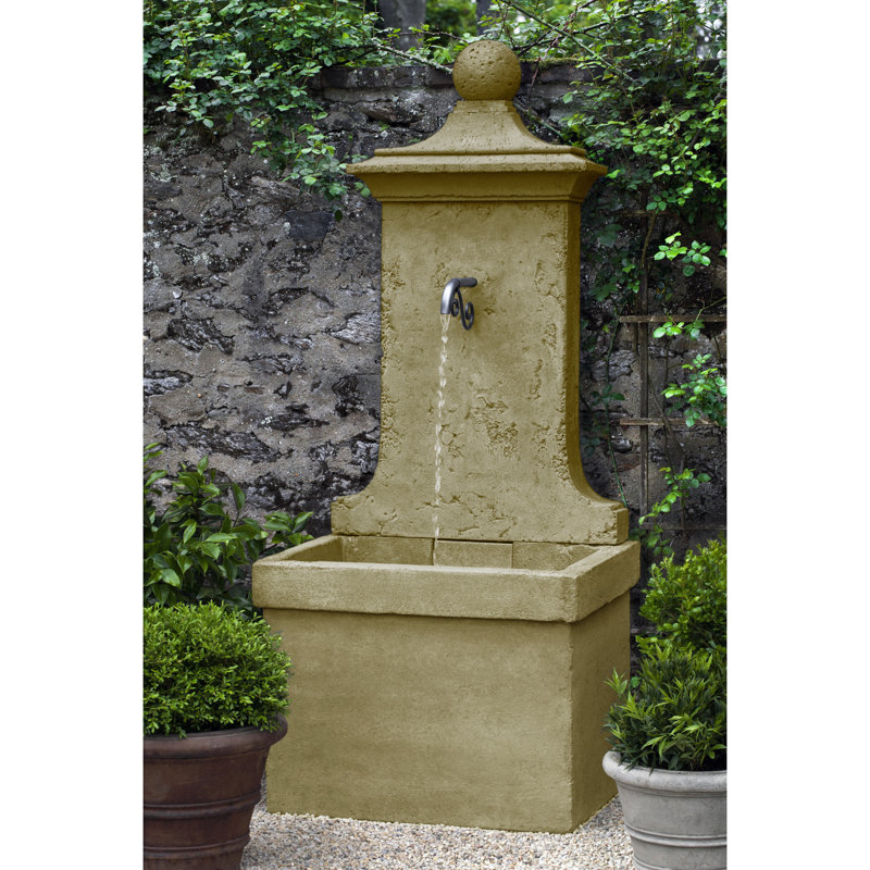 Vence Fountain, English Moss