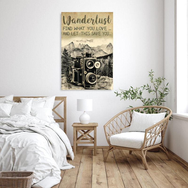Janille, appareil photo sur toile Wanderlust, H 36 po x l 24 po x P 1,25 po