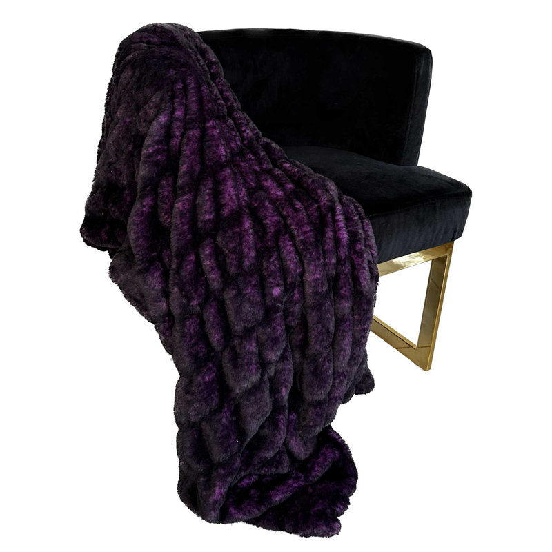 Couverture en fausse fourrure pelucheuse, L 36 po x L 60 po, Mauve