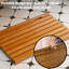 Tapis de douche en teck Saneha