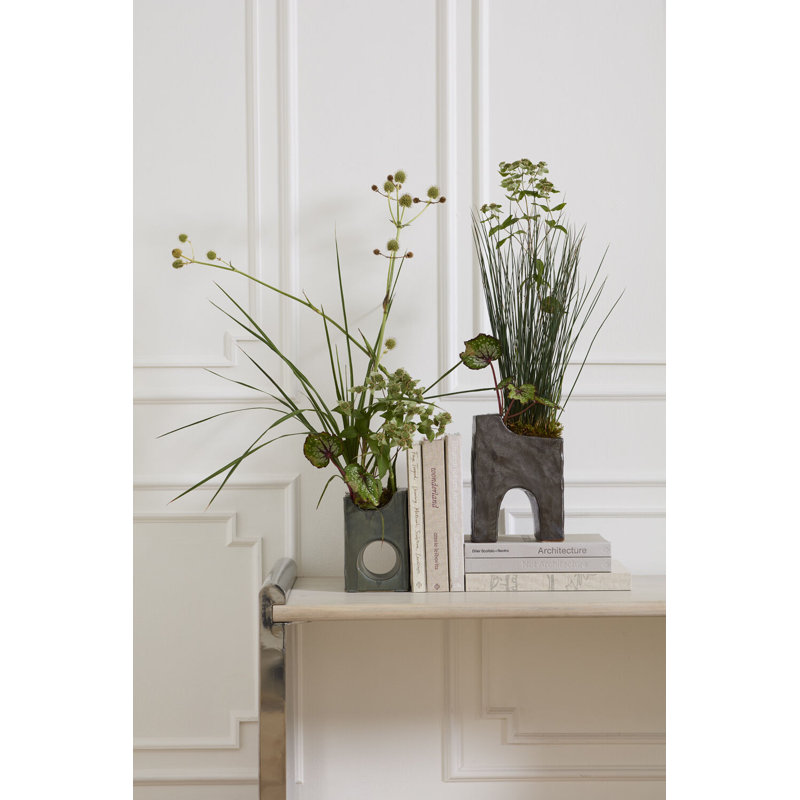 Ario Nicasio Bookend - Limited Edition, Dark-Grey