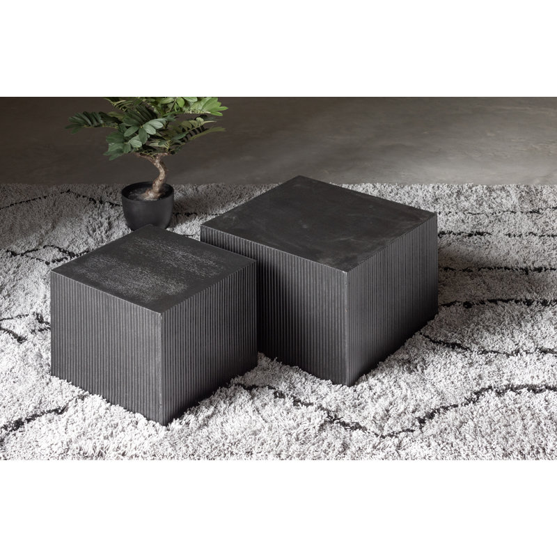 Darique Nesting Tables
