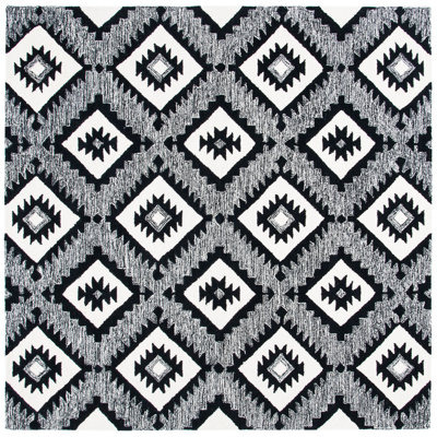 Deyoung Hand Tufted Wool Southwestern Rug