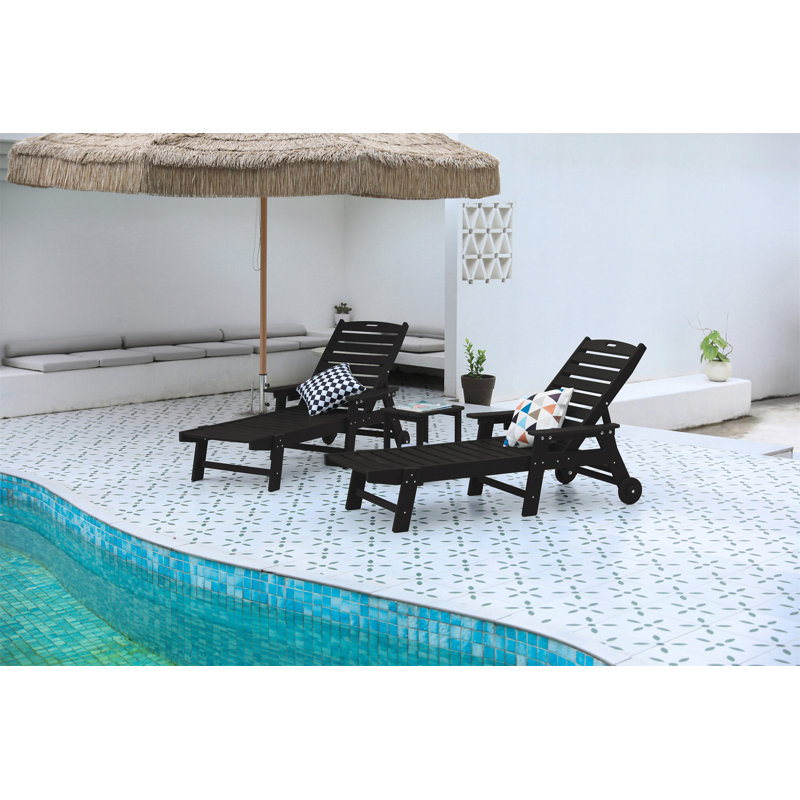 Lounge Chair With Side Table, Black