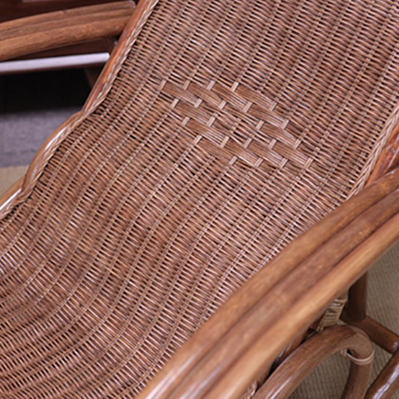 Chaise berçante en rotin épais