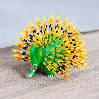 Hollar Animals Figurines & Sculptures