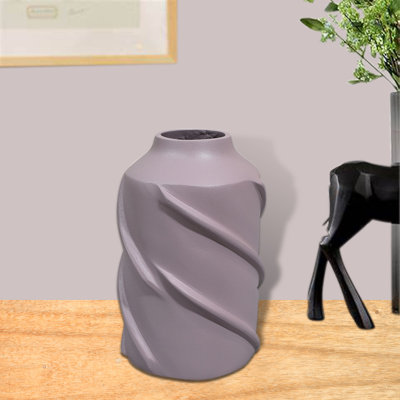 Alyiah Handmade Metal Table Vase