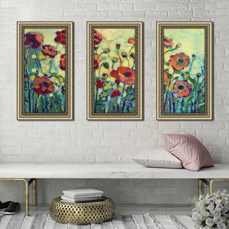 "Anitas Poppies" par Jennifer Lommers, impression sur acrylique 3 pièces, H 27,5 po x l 46,5 po x P 2 po