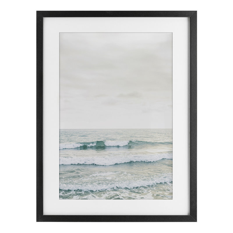 «Rolling Ocean Waves Peace», reproduction sous verre encadrée, design par Sissi et Seb, H 23 po x l 17 po, Cadre noir minuit