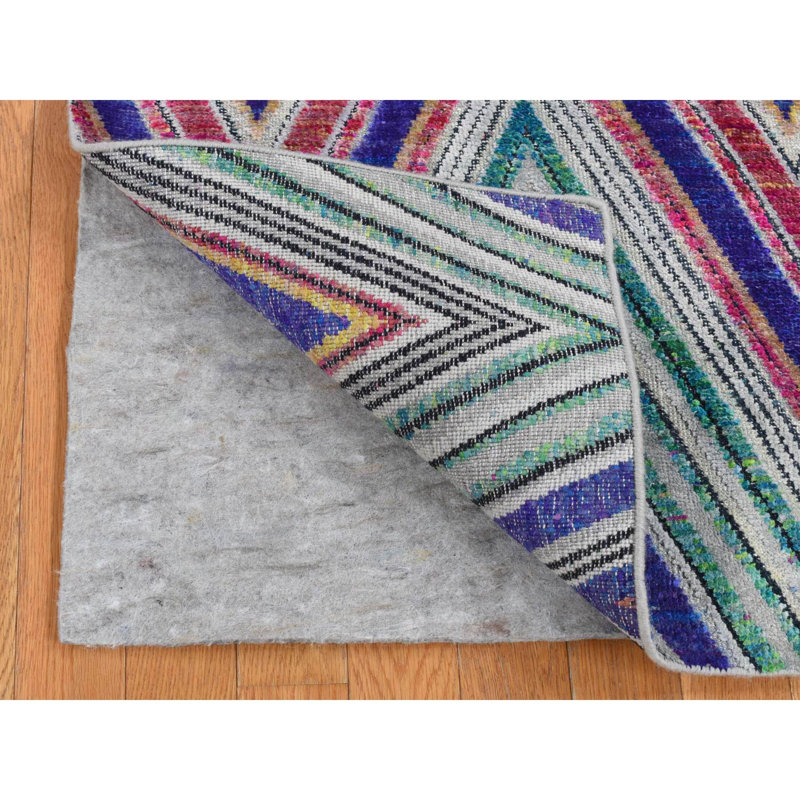 Tapis en laine noué à la main 4 pi x 6 pi 2 po à motif de chevrons rose chaud 673907D07EA346A6B7AE8C5249E85DA0