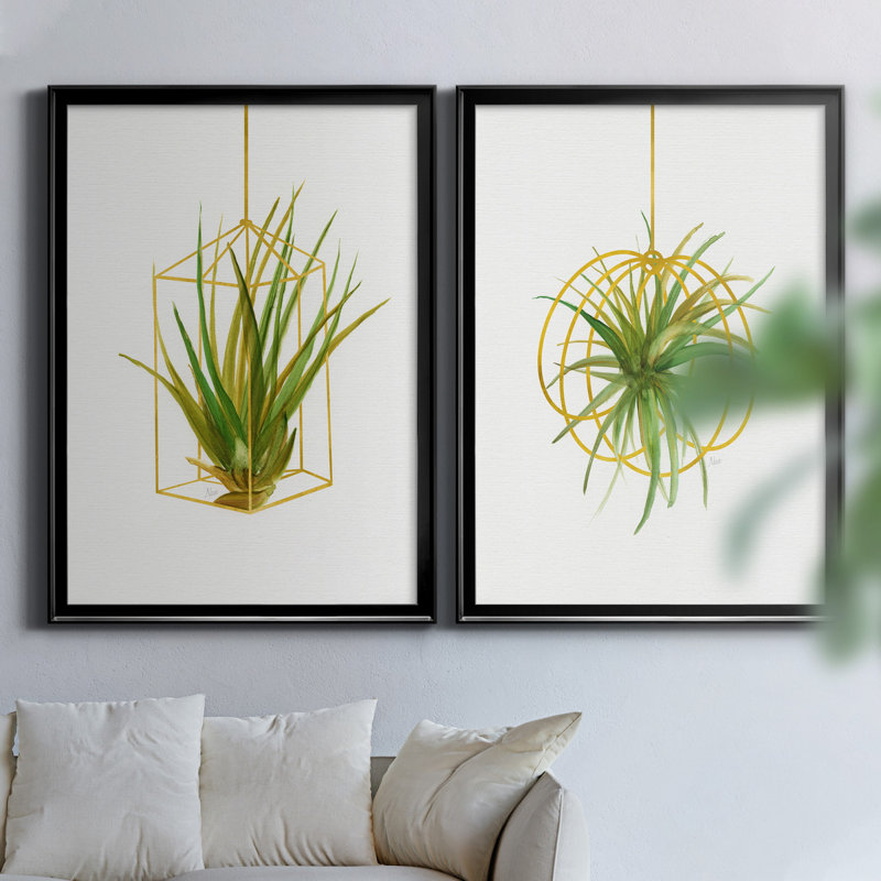 «Hanging Airplant II», ensemble de 2 reproductions d'art, H 30,5 po x l 42,5 po x P 3 po, Toile encadrée noire, Pas de tapis