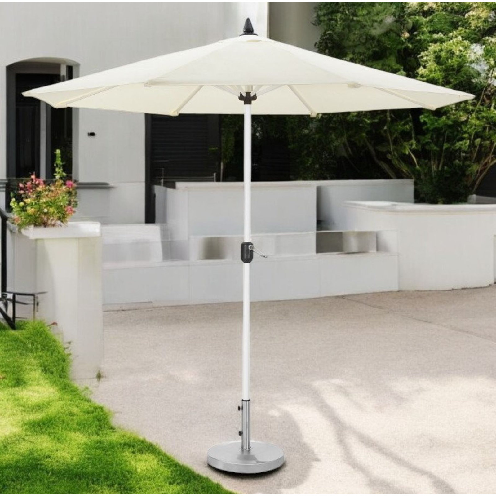 Aynura 9' Umbrella, White