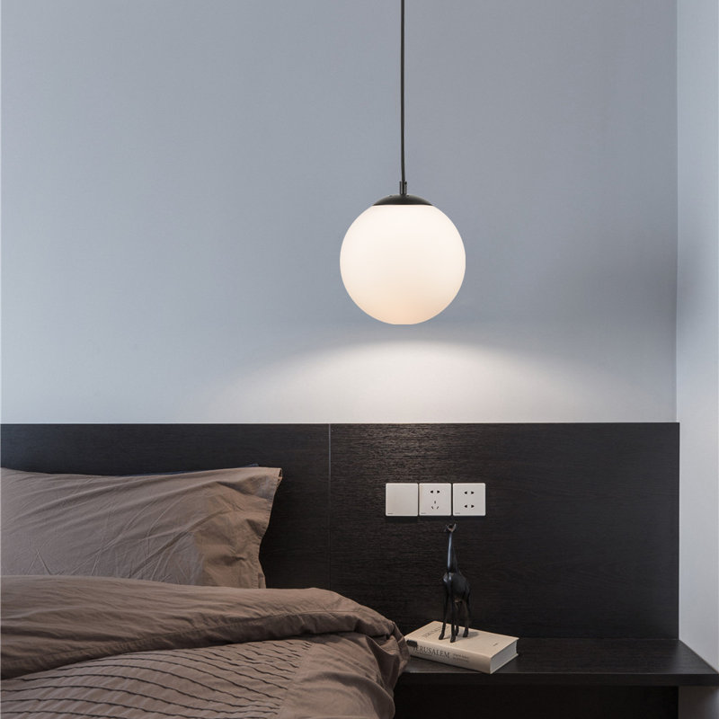 Luminaire sphère suspendu 1 lumières simple Cournoyer, Noir, Blanc