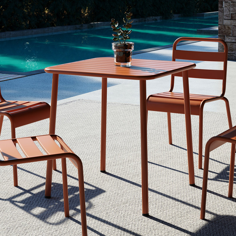 Table carrée pour l'extérieur Sera, Rouge brique clair