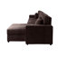 Canapé d'angle convertible contemporain pour salon avec porte-gobelet, méridienne de rangement et coussins assortis, fini chocolat. Style moderne et réversible, espace principal dissimulé.