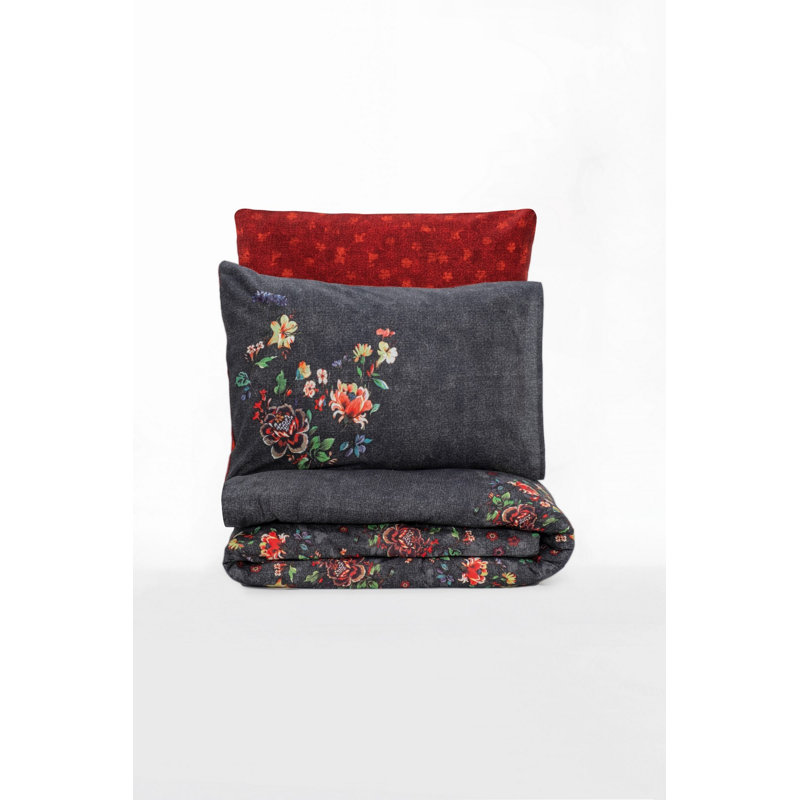 Ensemble de housse de courtepointe simple luxueux Ranforce, rouge clair et gris foncé | 100% coton, housse de couette 61 x 87, taie d'oreiller 31,5 x 31,5 | Impression réactive, lavable à la machine, fermeture à boutons et enveloppes, literie confortable et élégante