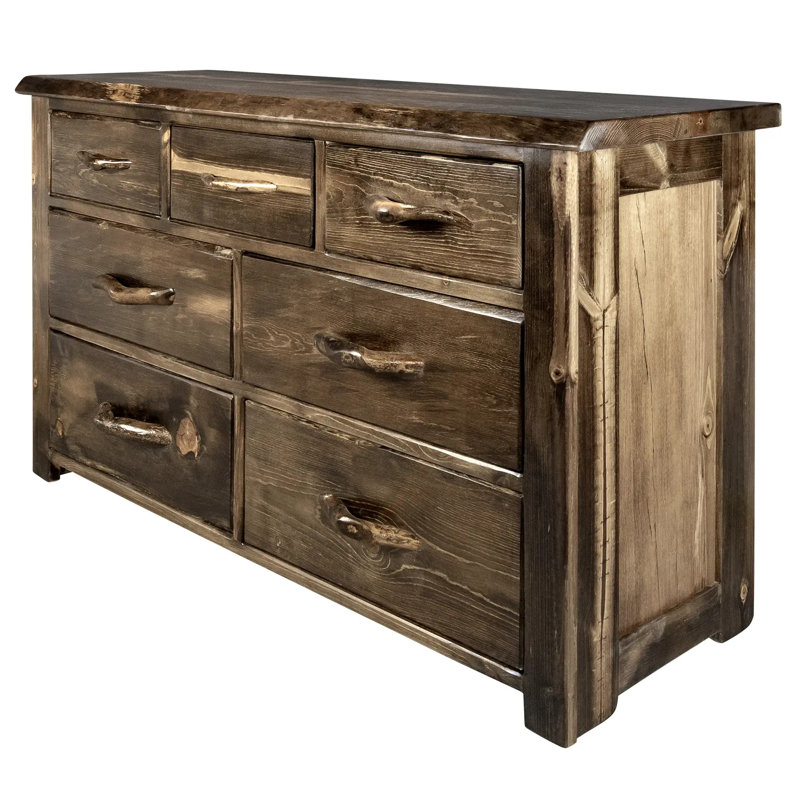 Commode 7 tiroirs Big Edge de la collection Big Sky, Teinture provinciale / laque transparente