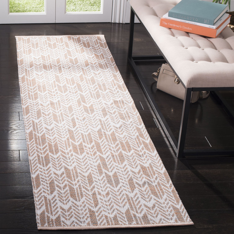 Paz Hand Woven Performance Chevron Rug