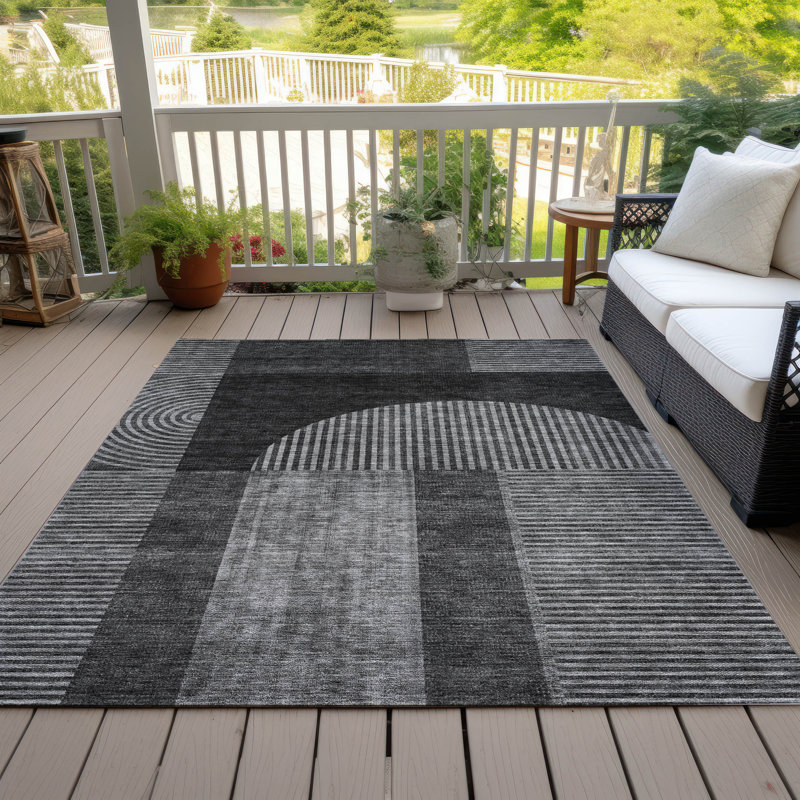 Alta Washable Geometric Indoor / Outdoor Rug, Rectangle 8' x 10'