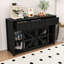 Buffet Modern Farmhouse avec porte de grange coulissante, tablettes réglables et tiroirs-811556294