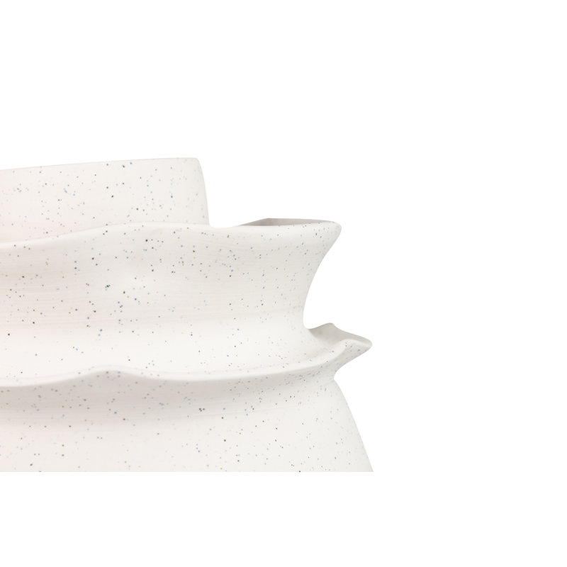 Lefke Table Vase 1